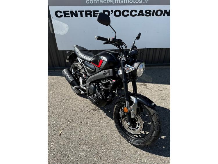 YAMAHA XSR 125