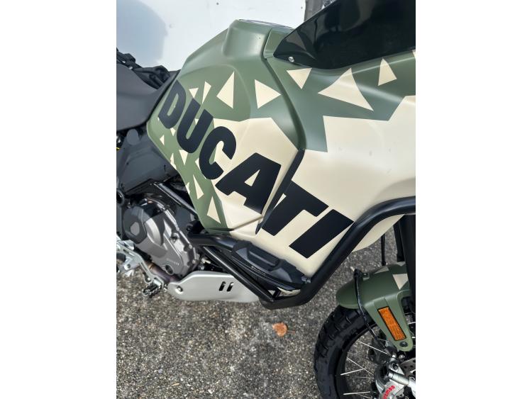 DUCATI DESERTX 900