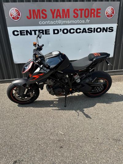 KTM 1290 SUPER DUKE R
