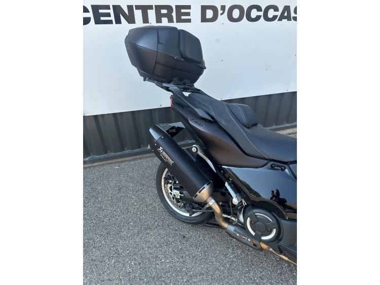 YAMAHA XP T-MAX 560 TECH MAX DARK MAGMA 2025