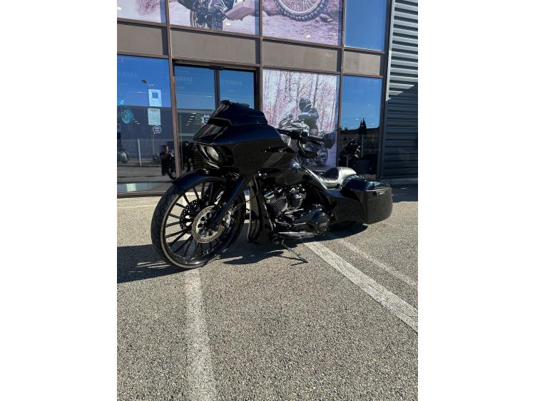 HARLEY-DAVIDSON TOURING ROAD GLIDE 1868 SPECIAL - GAGNANTE DU CONCOURS KUSTOM KULTURE PARIS 2023