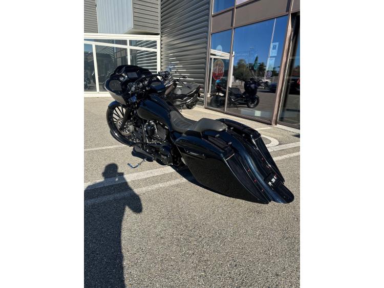 HARLEY-DAVIDSON TOURING ROAD GLIDE 1868 SPECIAL - GAGNANTE DU CONCOURS KUSTOM KULTURE PARIS 2023