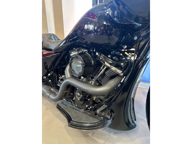 HARLEY-DAVIDSON TOURING ROAD GLIDE 1868 SPECIAL - GAGNANTE DU CONCOURS KUSTOM KULTURE PARIS 2023