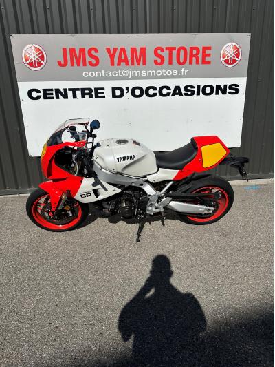 YAMAHA XSR 900 GP