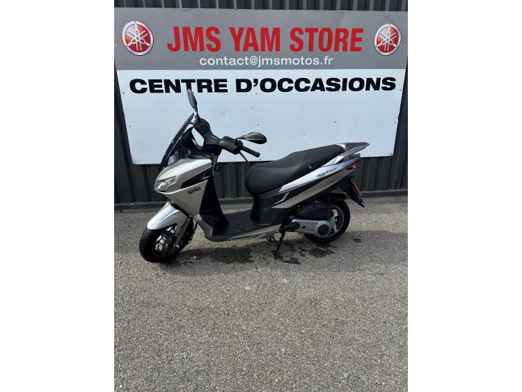 APRILIA SR 50 srx50